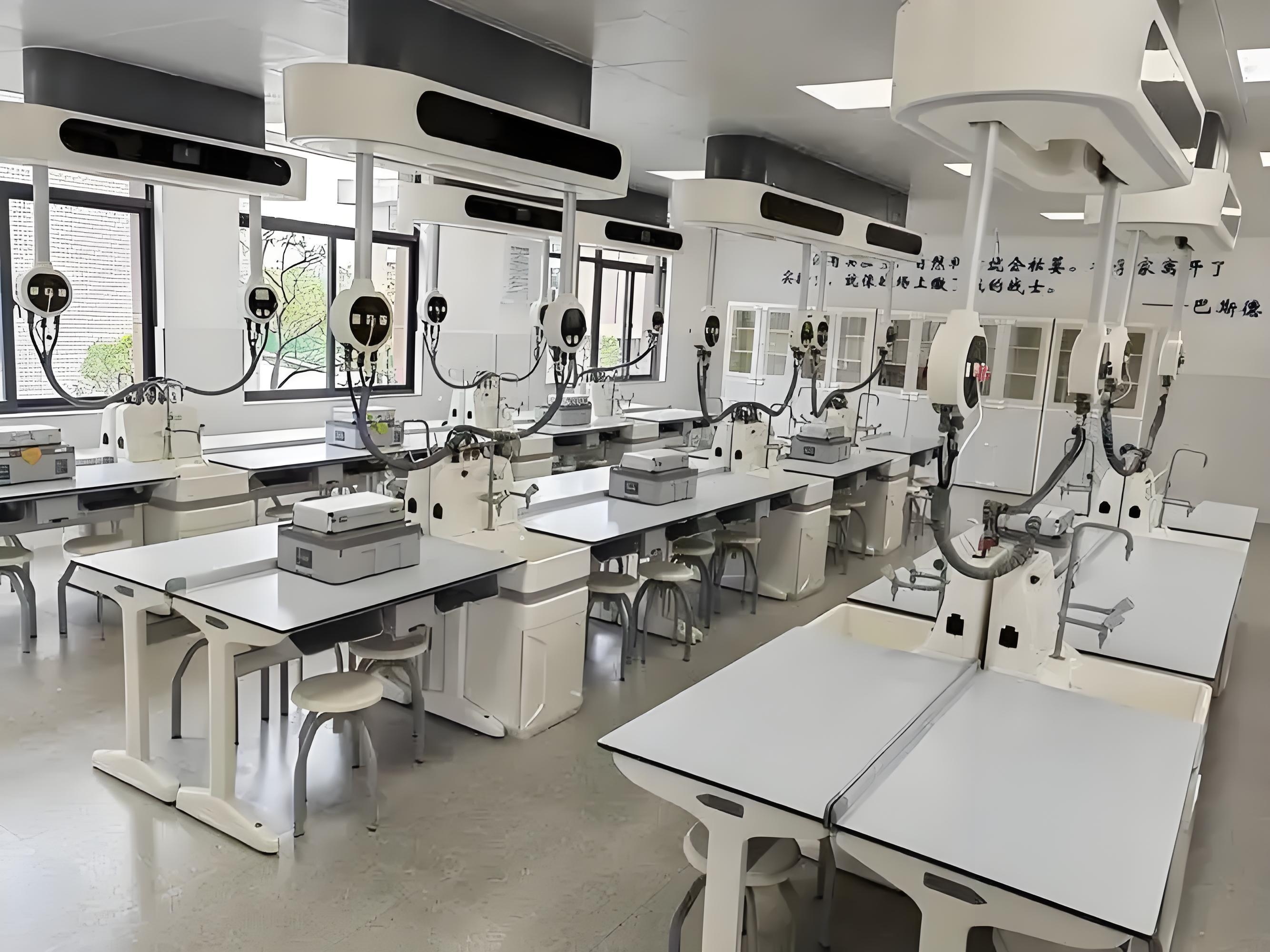 理化生實驗室整體建設方案之金屬遮篷設計